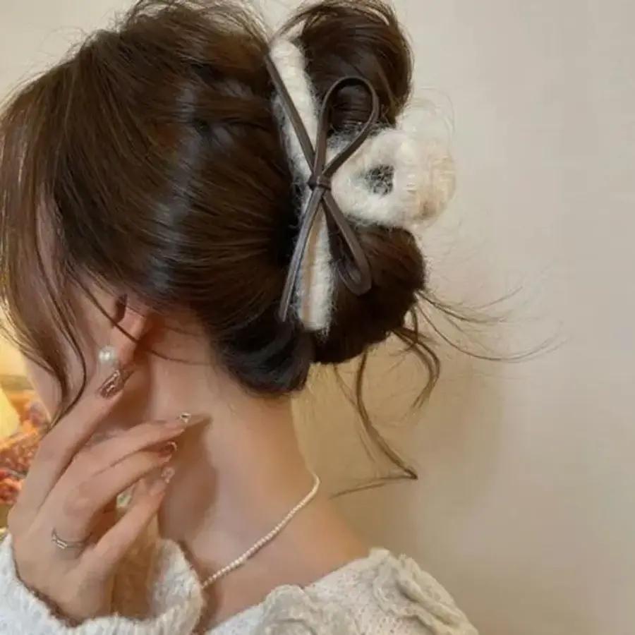 レディース デイリールック ラブリー ポカポカ ウールファーリボン ヘアクリップ