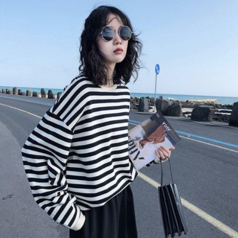 BrtWM ストライプ長袖Tシャツ レディーストップス ボックスTシャツ レディーストレンドファッション ルーズフィット ストライプTシャツ