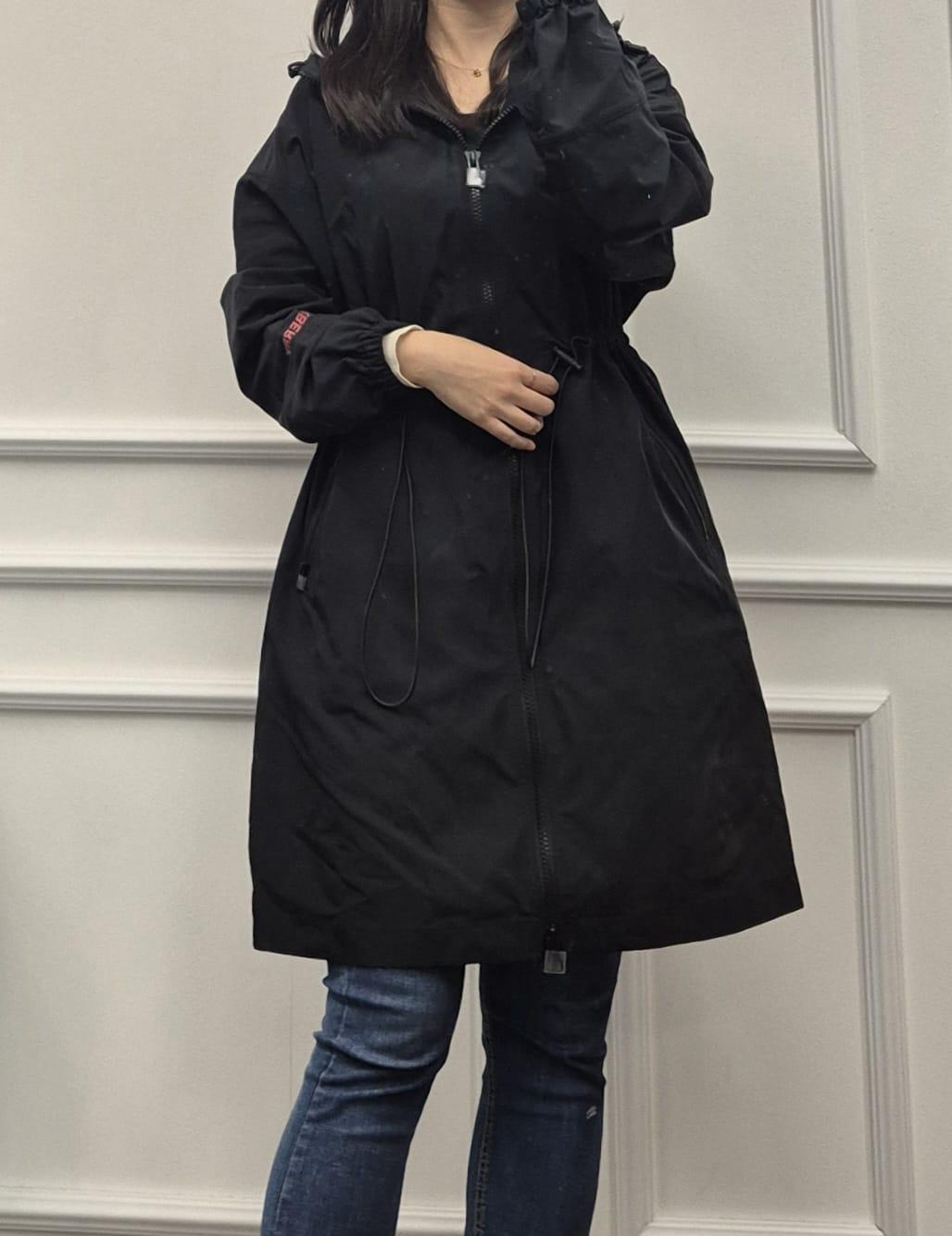BURBERRY NEW BIRLEY 袖ロゴ ロング フード ウインドブレーカー ブラック 80842671 81040931 81136531 81136531