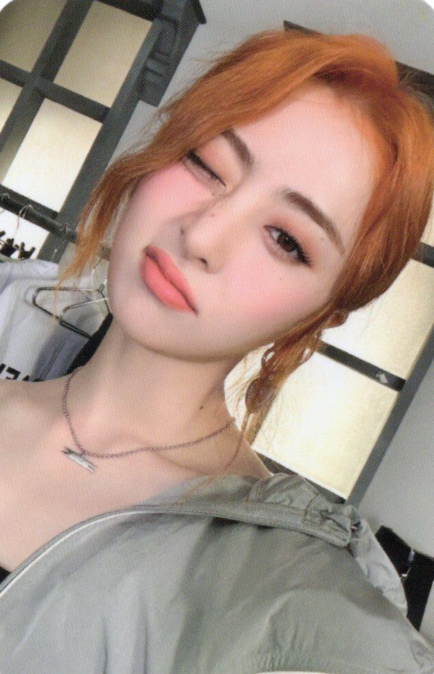 르세라핌 LE SSERAFIM EASY 특전 포토카드 포카