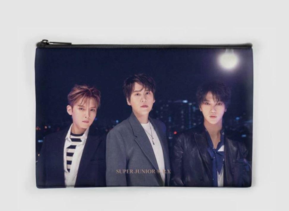 (SUPER JUNIOR 케이알와이 파우치) SUPER JUNIOR-K.R.Y. When We Were Us SMTOWN OFFICIAL GOODS POUCH