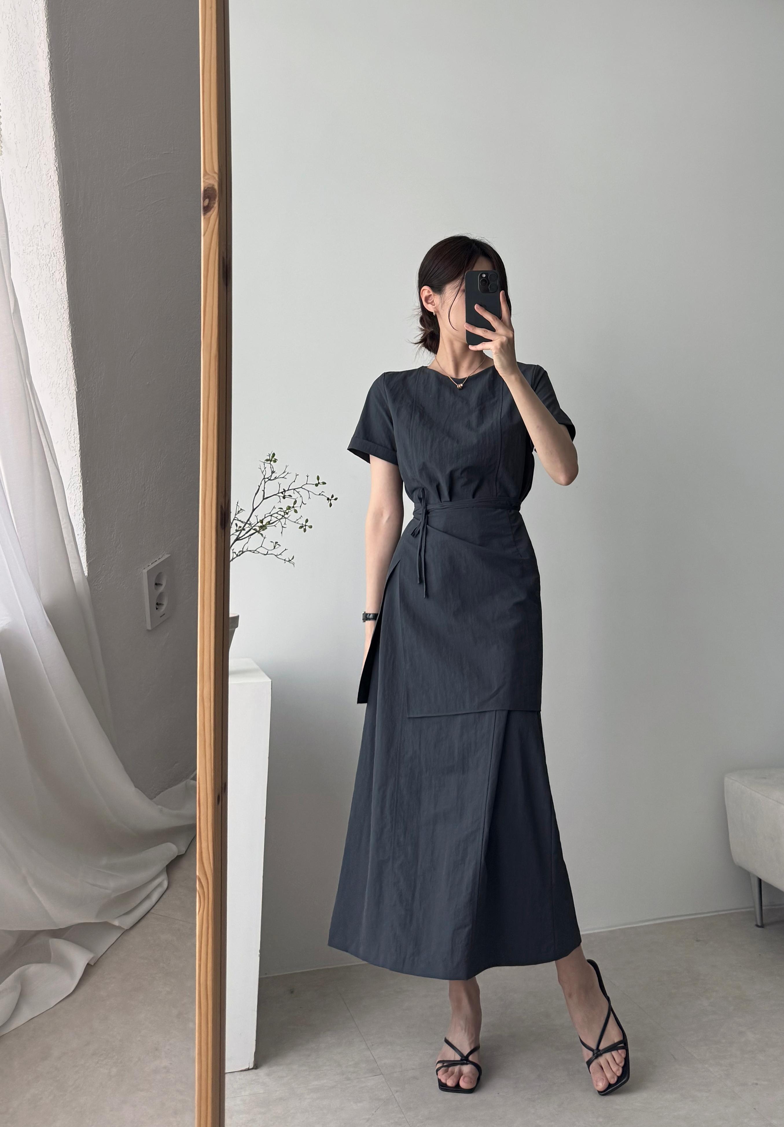 [메르가넷 (Merganet) 제작] 半袖 シャリ感 クルーネック Hライン ラップ ロング 夏 レイヤード 結婚式ゲストワンピース (ラップスカートset)