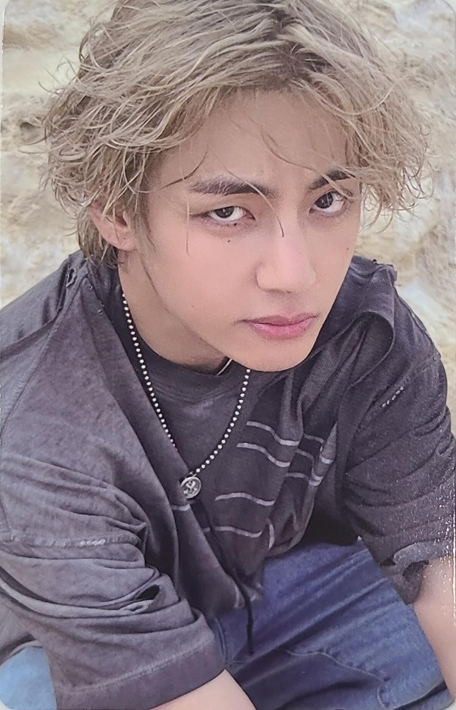 [뷔] 방탄소년단 BTS V Layover Weverse 予約販売 特典 写真1 フォトカード 포카
