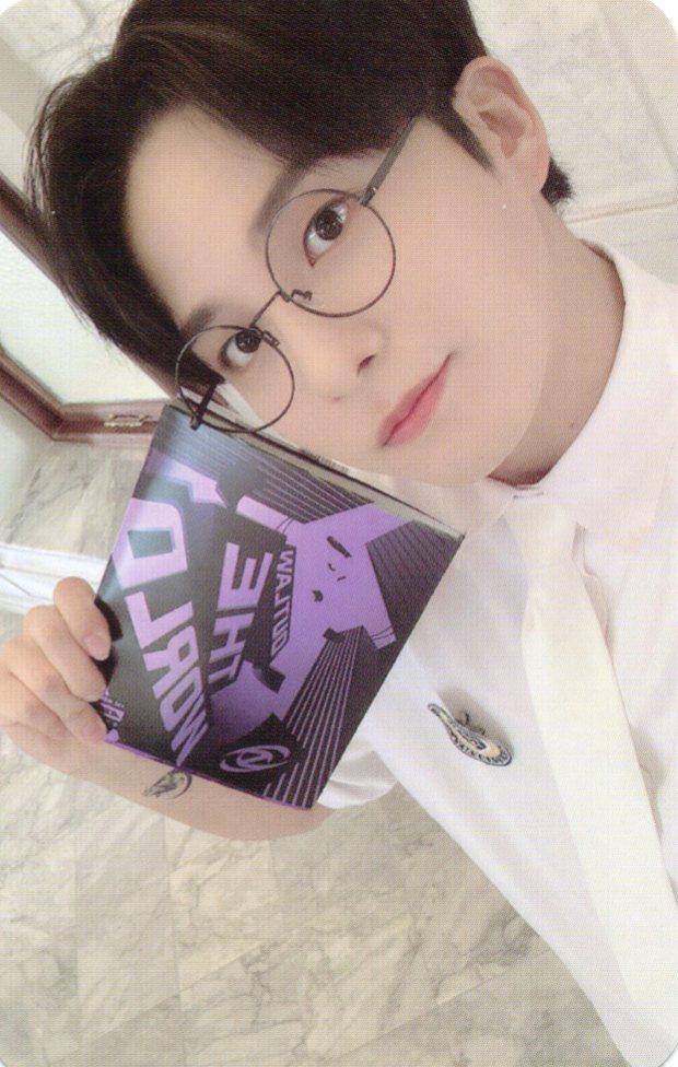[종호/안경] 에이티즈 OUTLAW 바운시 플랫폼 특전 포토카드