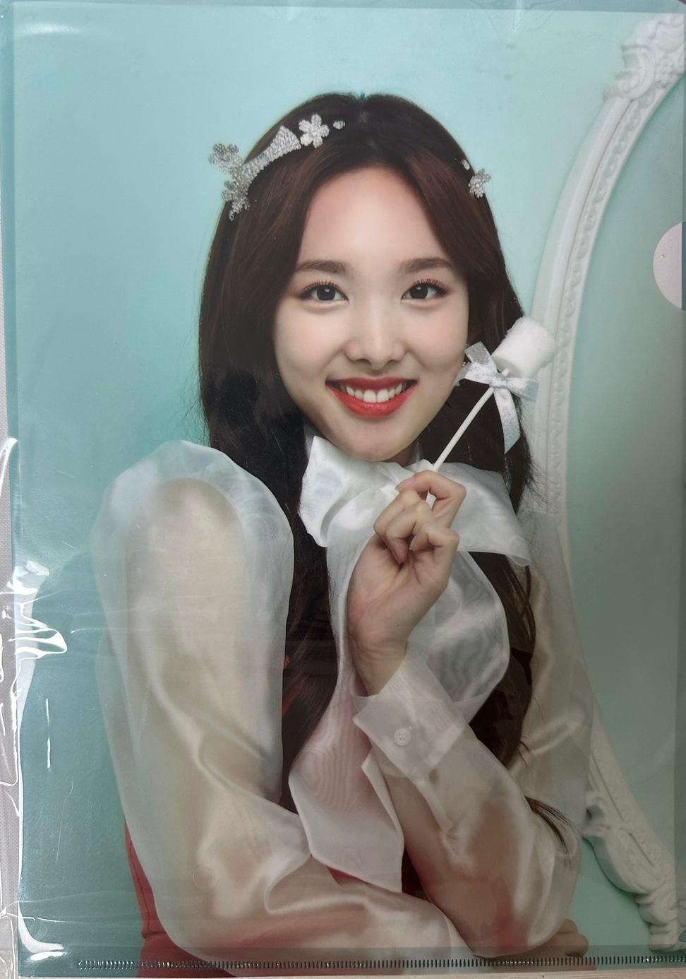 TWICE TWICE 初コンサート エルホルダーセット