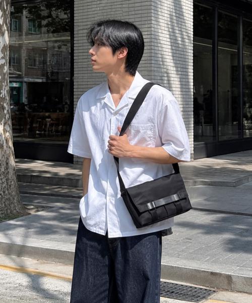 [마테마틱] クライン N19 ミニマル ショルダー クロスバッグ MA4240702