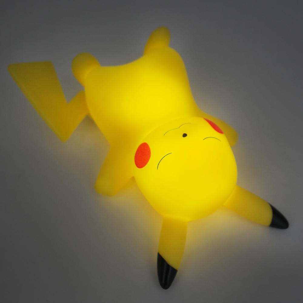 ポケモン ピカチュウ ミニムードランプ (夜泣き対策) キャラクター授乳灯 睡眠灯 照明 昼寝灯 (電池付属)