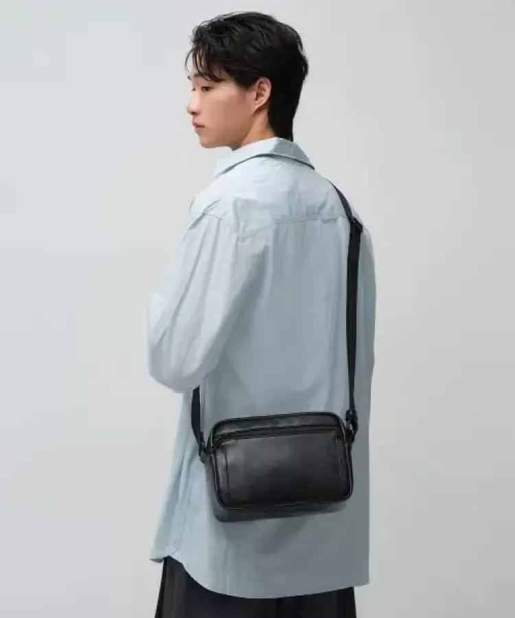 MUSINSA STANDARD 코티드 캔버스 미니 크로스백 블랙