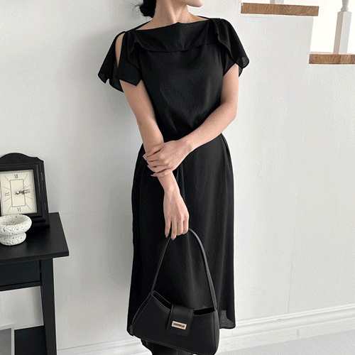 夏 ブラック ピンク パーティードレス ビッグサイズ リゾート バカンス 結婚式 披露宴 シフォン フリル フレア ワンピース