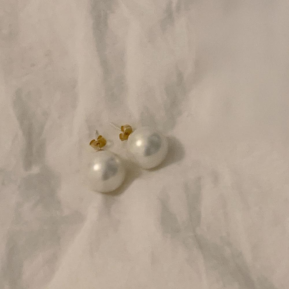 大粒パールピアス パールピアス