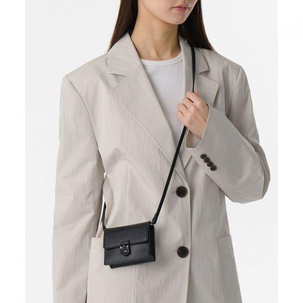 MUSINSA STANDARD WOMAN ウーマンズ ヒンジ マイクロ クロスバッグ ブラック