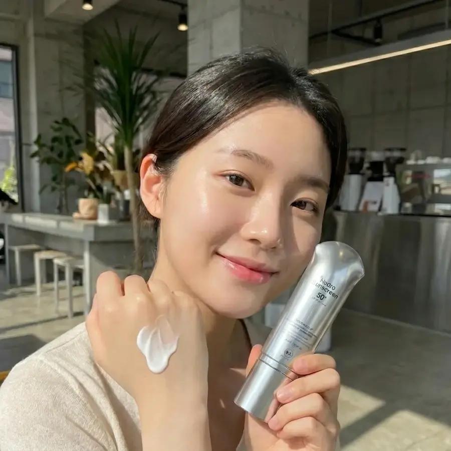 キム・ゴウン サンクリーム トッケビ 刺激なし 有機UVカット 톤업 SPF50+ 30ml