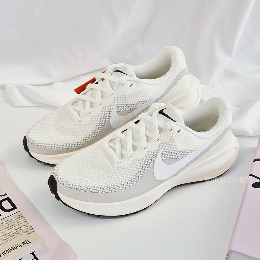 NIKE 레볼루션 8 편안한 여성 운동화 발볼 넓은 런닝화 헬스화 조깅화 아이보리