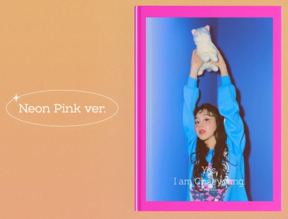 チェヨン TWICE TWICE - Yes, I am Chaeyoung フォトブック NEON PINK
