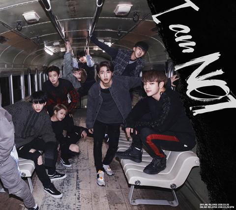 CD Stray Kids I am NOT DISTRICT9 잘하고있어 1st Mini Album