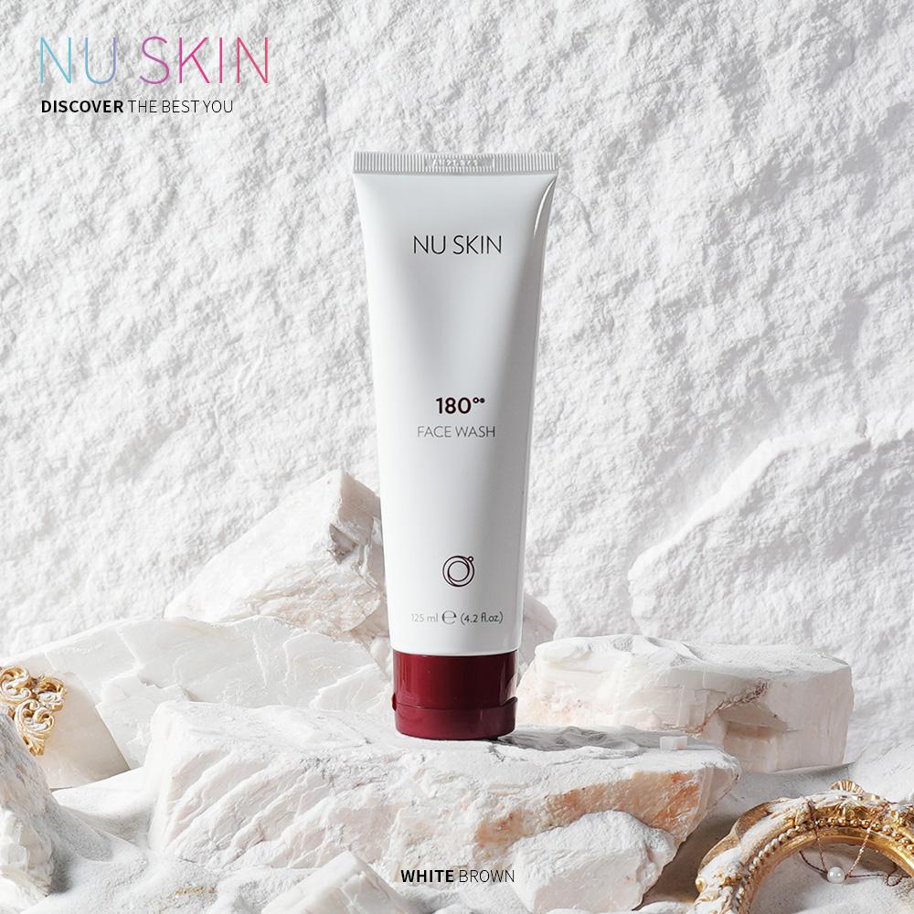Nu SKIN 180° フェイス ウォッシュ 125ml