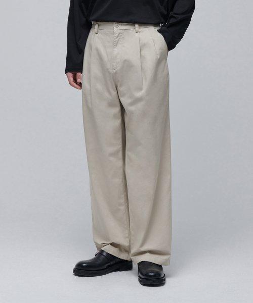 MUSINSA STANDARD MUSINSASTANDARD MUSINSA 2-TUCK WIDE CHINO PANTS LIGHT BEIGE LIGHT BEIGE MMBPC9Z01-LB