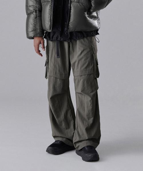 MUSINSA STANDARD MUSINSASTANDARD MUSINSA CITY LEISURE BELTED MULTI POCKET CARGO PANTS MUD GREY MUD GREY MMDPC9Z02-UY